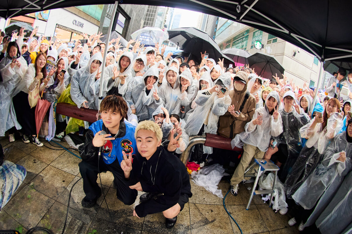 Novelbright (ノーベルブライト) 韓国・江南での路上ライブに2,000人が殺到！第２回目の韓国単独公演が10月26日(土)27日(日)に開催決定！