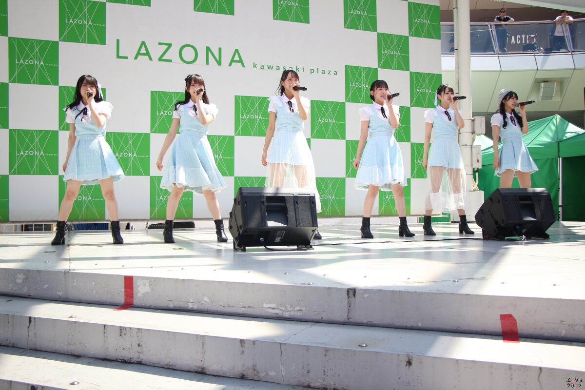 STU48 1stアルバム『懐かしい明日』の発売記念イベント開催 中村舞「STU48の歴史が詰まったようなアルバム」『千鳥の鬼レンチャン』で話題の池ちゃんもオープニングアクトで登場