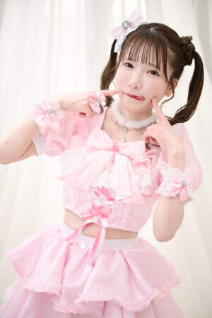 大食い女王もえあず、アイドルグループ「エラバレシ」卒業を発表! 12年間の集大成、8/14卒業ライブ開催決定!!もえのあずきコメント到着! 2 大食い女王もえあず、アイドルグループ「エラバレシ」卒業を発表! 12年間の集大成、8/14卒業ライブ開催決定!!もえのあずきコメント到着!