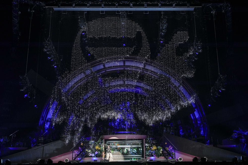 水樹奈々 ファンとの一体感が生んだ感動のフィナーレ!『NANA MIZUKI LIVE JUNGLE 2024』ツアーファイナル 11 水樹奈々 ファンとの一体感が生んだ感動のフィナーレ!『NANA MIZUKI LIVE JUNGLE 2024』ツアーファイナル