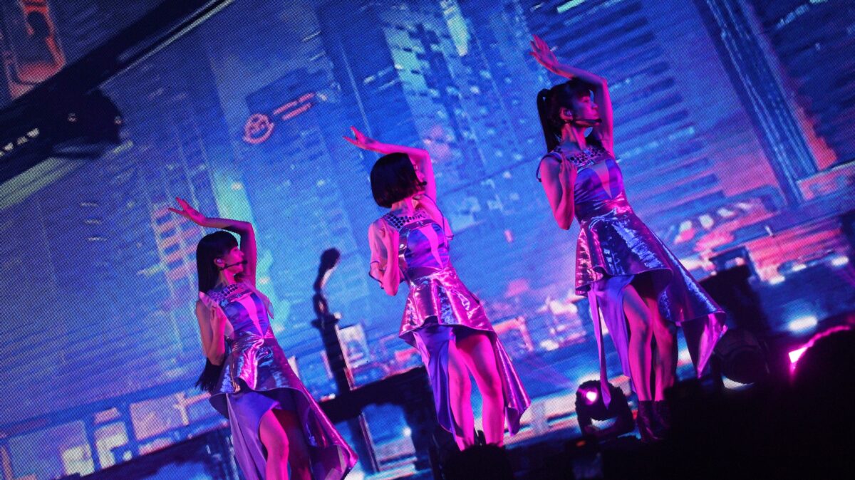 Perfume 香港・上海・台北・バンコクの4都市にて開催のアジアツアー『Perfume "COD3 OF P3RFUM3 ZOZ5" Asia Tour 2024』初開催となるバンコクにて、アジア各地を熱狂させたツアーファイナル! 4 Perfume 香港・上海・台北・バンコクの4都市にて開催のアジアツアー『Perfume "COD3 OF P3RFUM3 ZOZ5" Asia Tour 2024』初開催となるバンコクにて、アジア各地を熱狂させたツアーファイナル!
