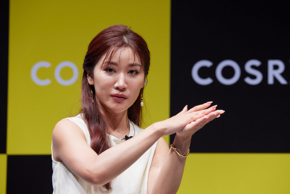 韓国のダーマコスメブランド「COSRX」の1日アンバサダーとしてタレントの森香澄が登場！『COSRX presents 秋冬スキンケアお手入れ会』開催レポート