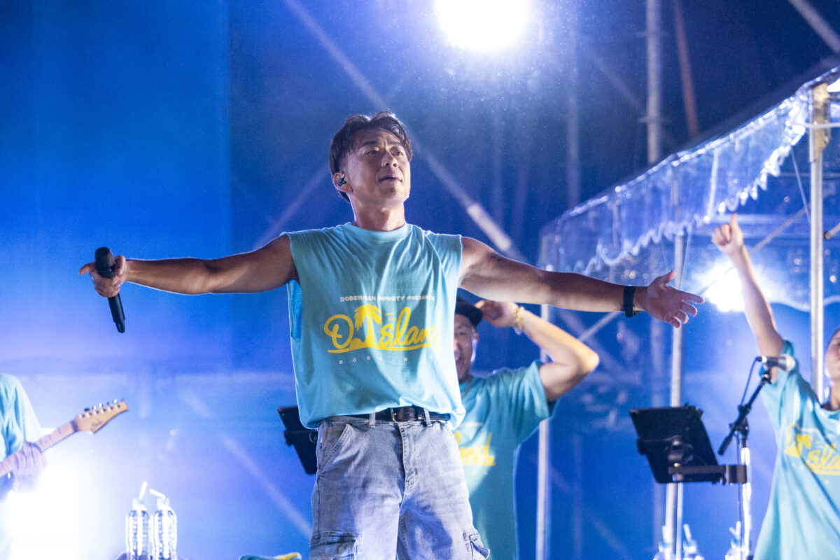 5年ぶりの真夏のお祭り騒ぎ【DOBERMAN INFINITY】 “D.Island 2024”開催！EXILE MAKIDAI、EXILE SHOKICHI、ELLY/CrazyBoy、BALLISTIK BOYZ、WATWINGら仲間たちが勢揃い！さらにサプライズで木梨憲武も電撃参戦！！