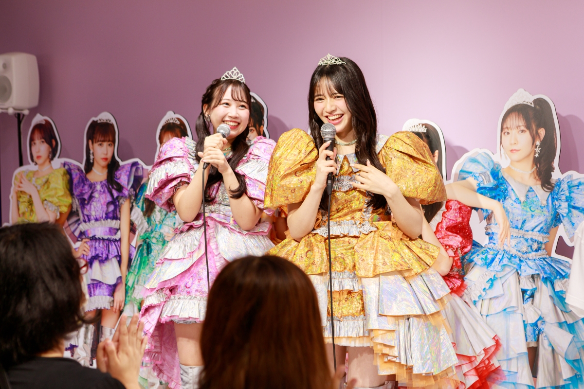 「Ponta パス Station」に FRUITS ZIPPER・松本かれんと鎮西寿々歌が登場！初めての１日店長イベントで突発的なトラブルも可愛く対応！ 特技の一発ギャグも披露！「Ponta パス Station」は 10 月 13 日まで開催中！