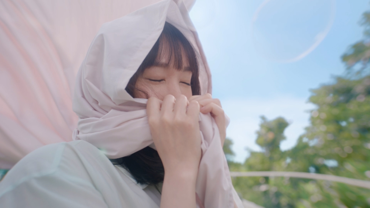 新垣結衣 出演「ソフラン アロマリッチ」 香り体感ムービーを公開！ “ネロリソープアロマの香り”を視覚的に感じられるこれまでにない“新感覚 WEB ムービー”