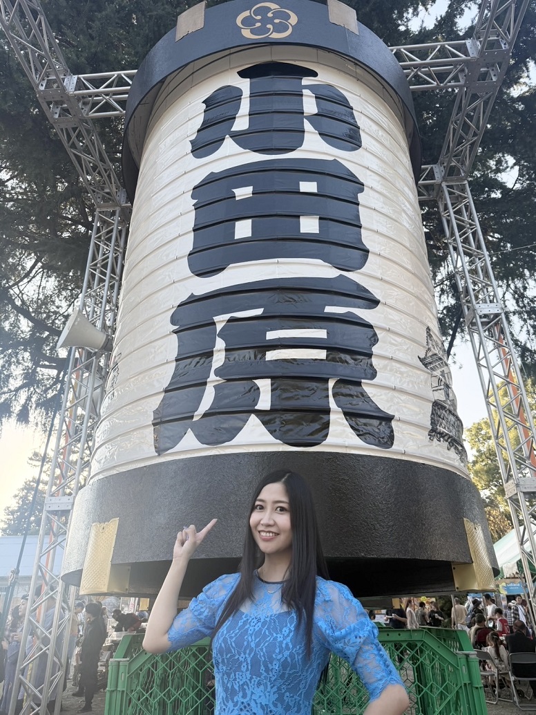 門松みゆき 小田原ちょうちんまつりステージで地元に感謝。提灯より大きな存在に。
