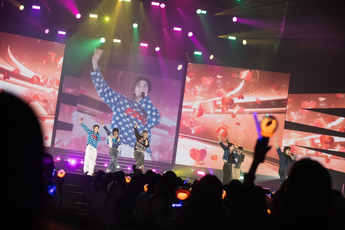 9000人が熱狂! RIIZE、超特急、MyM 出演による今年初開催のチャリティフェス The BLUE HAPPY FESTIVAL 2024 ライブレポート 13 9000人が熱狂! RIIZE、超特急、MyM 出演による今年初開催のチャリティフェス The BLUE HAPPY FESTIVAL 2024 ライブレポート