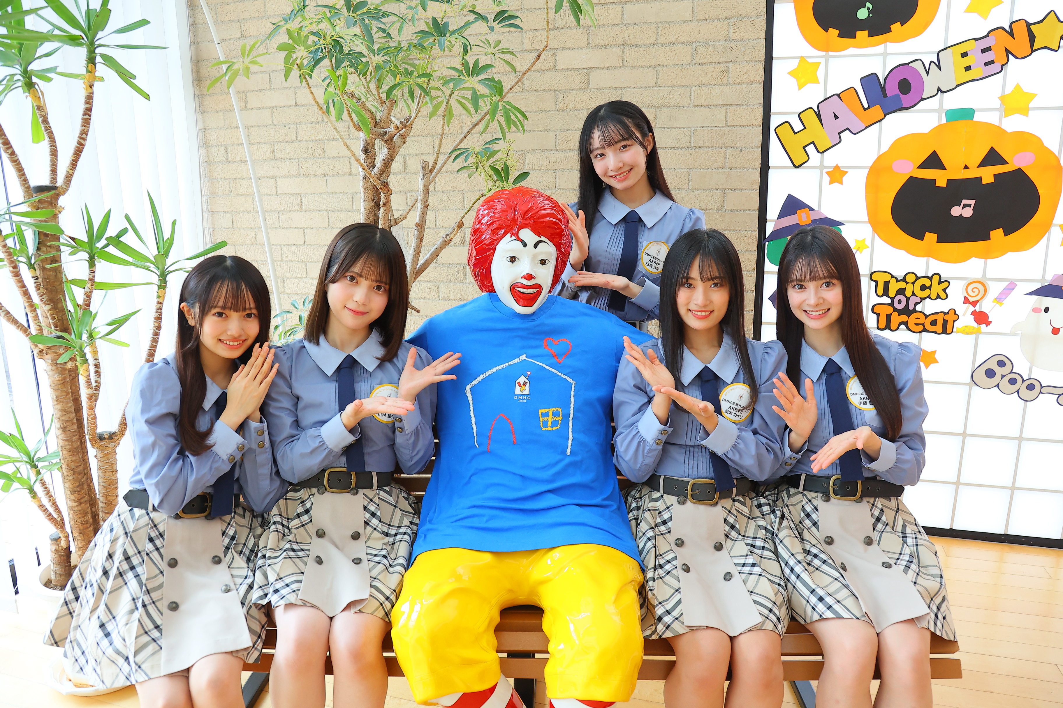 AKB48の19期研究生がドナルド・マクドナルド・ハウスを訪問し、支援を