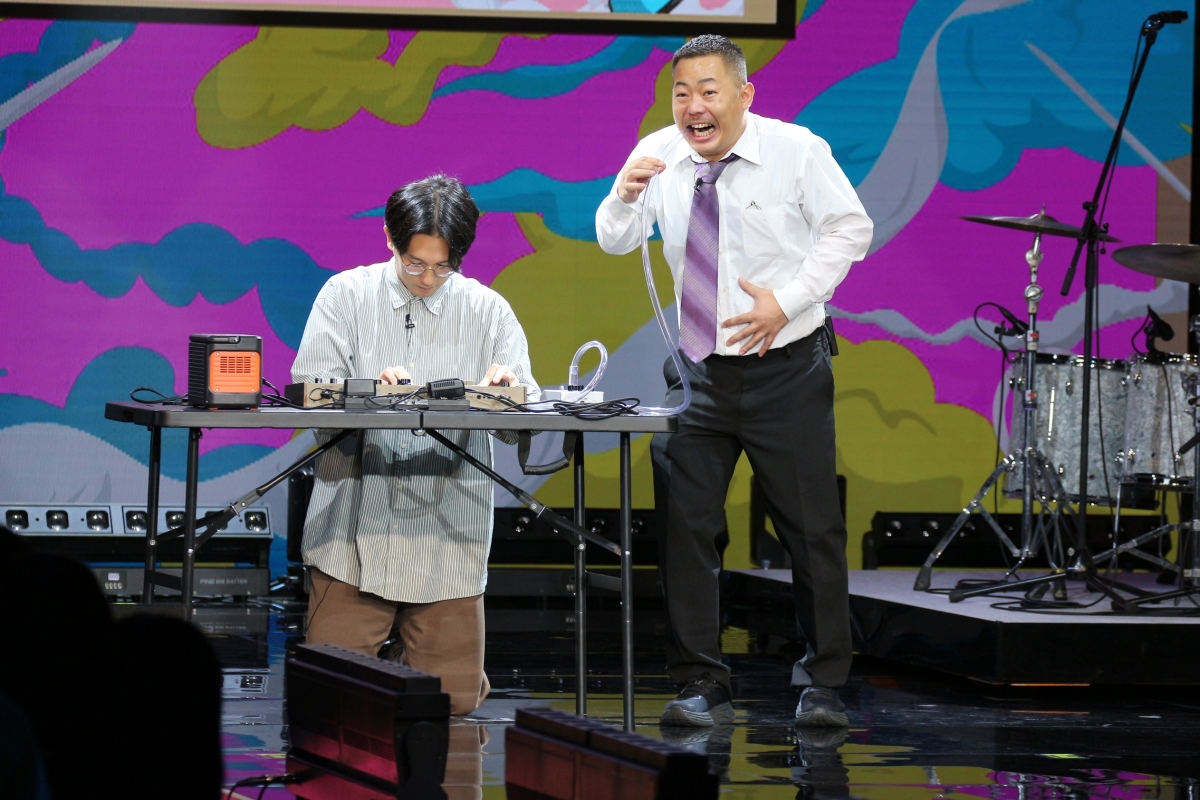 超ライブ配信祭2024 柏木由紀・藤咲凪・田中美久らがプレゼンターとして登場！ 柏木由紀「新しいことをたくさん経験した一年」藤咲凪「幸せになれた一年」田中美久「全部が新鮮でワクワクな一年」