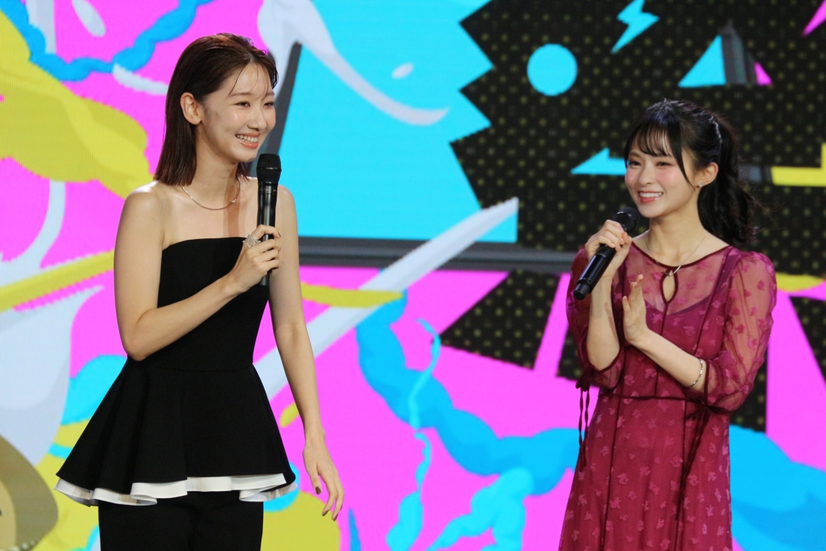 超ライブ配信祭2024 柏木由紀・藤咲凪・田中美久らがプレゼンターとして登場！ 柏木由紀「新しいことをたくさん経験した一年」藤咲凪「幸せになれた一年」田中美久「全部が新鮮でワクワクな一年」