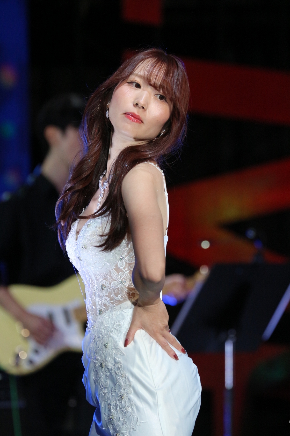 超ライブ配信祭2024 柏木由紀・藤咲凪・田中美久らがプレゼンターとして登場！ 柏木由紀「新しいことをたくさん経験した一年」藤咲凪「幸せになれた一年」田中美久「全部が新鮮でワクワクな一年」