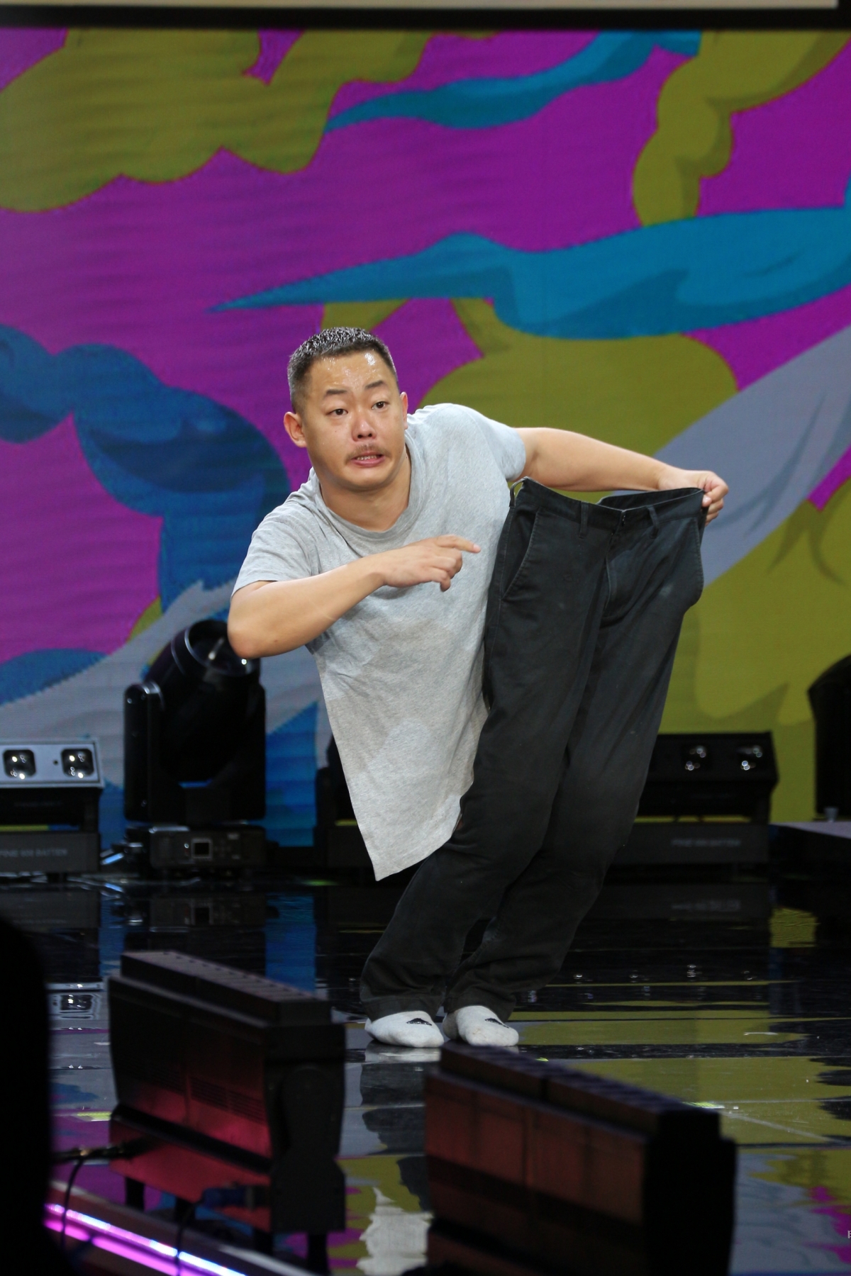 超ライブ配信祭2024 柏木由紀・藤咲凪・田中美久らがプレゼンターとして登場！ 柏木由紀「新しいことをたくさん経験した一年」藤咲凪「幸せになれた一年」田中美久「全部が新鮮でワクワクな一年」