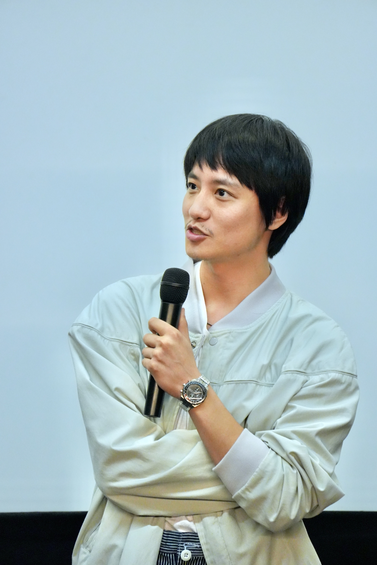 第34回東京国際映画祭Amazon Prime Video テイクワン賞受賞 金允洙(キム・ユンス)監督オリジナル脚本による長編デビュー作 映画『あるいは、ユートピア』ユーロスペースで初日舞台挨拶実施! 藤原季節、大場みなみ、杉田雷麟、愛鈴、金允洙監督が登壇! 藤原季節「金監督の長編デビュー作の一員になれたことが光栄。キャストにもスタッフにも恵まれて、幸福な映画体験になった作品。」 6 第34回東京国際映画祭Amazon Prime Video テイクワン賞受賞 金允洙(キム・ユンス)監督オリジナル脚本による長編デビュー作 映画『あるいは、ユートピア』ユーロスペースで初日舞台挨拶実施! 藤原季節、大場みなみ、杉田雷麟、愛鈴、金允洙監督が登壇! 藤原季節「金監督の長編デビュー作の一員になれたことが光栄。キャストにもスタッフにも恵まれて、幸福な映画体験になった作品。」