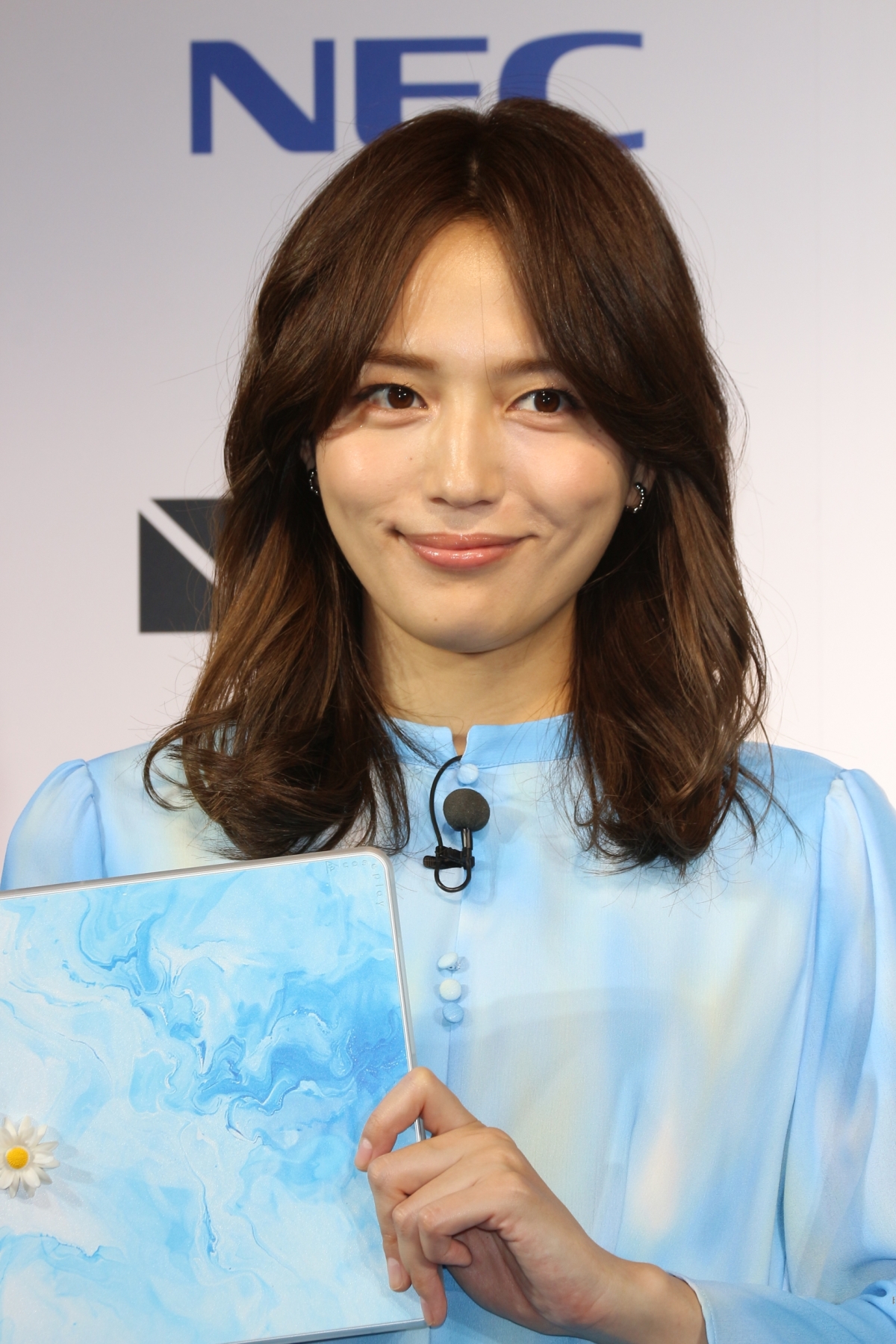 あなたの個性を輝かせるPC!川口春奈が「LAVIE SOL」の新CM発表会で語った思いとは? 9 あなたの個性を輝かせるPC!川口春奈が「LAVIE SOL」の新CM発表会で語った思いとは?