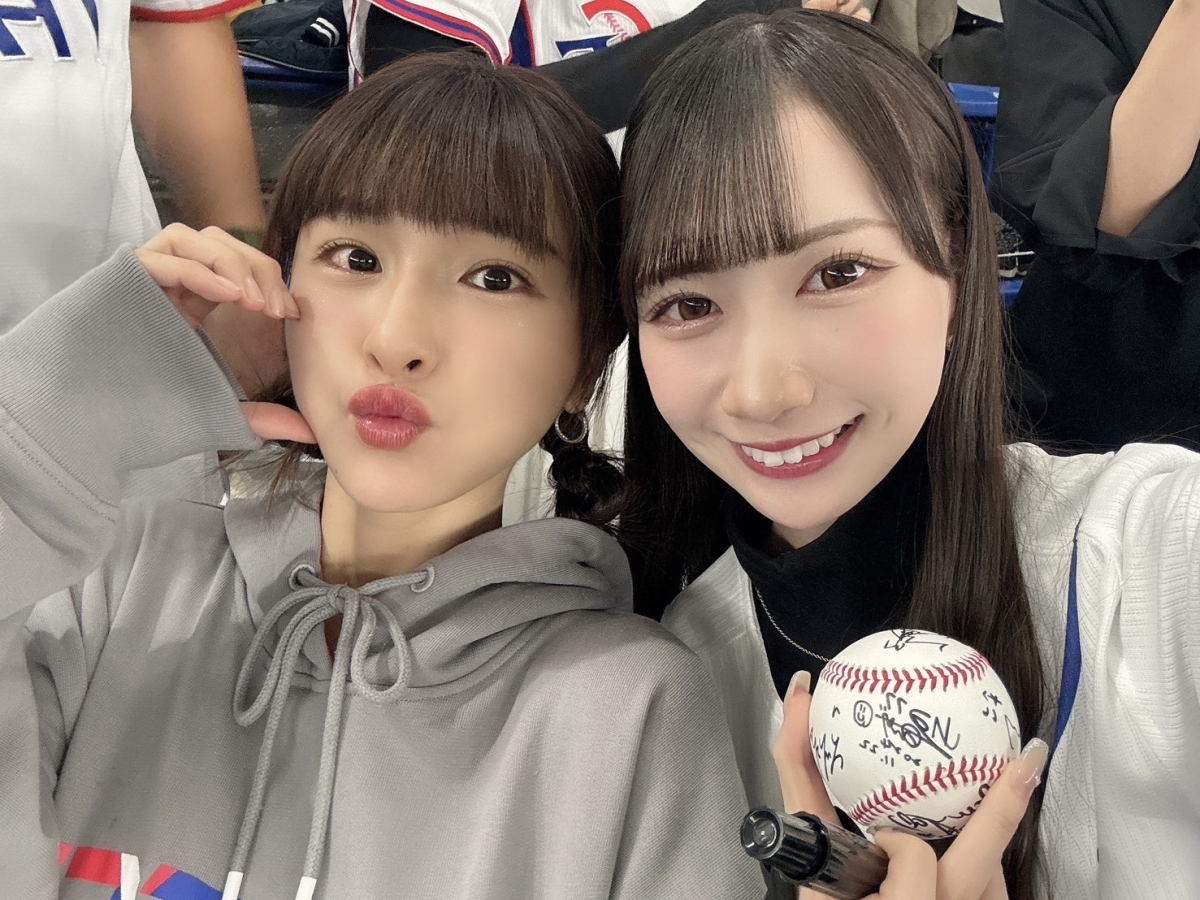 【プレミア12】台湾チアに混じる謎の男性と日本人の正体が判明。本日、日本vs台湾決戦! 2 【プレミア12】台湾チアに混じる謎の男性と日本人の正体が判明。本日、日本vs台湾決戦!