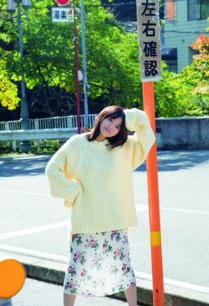 大原優乃デビュー15周年写真集『√25』大胆露出のバックショット&カバービジュアル含む先行カットを解禁！さらに発売記念イベントも開催決定！