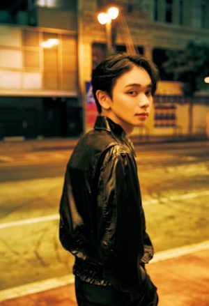 宮世琉弥 1st写真集「Anew ー宮城から世界へー」表紙デザイン完成！新カットが一挙公開！発売記念パネル展の開催が決定！