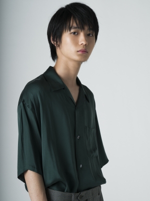 2024-2025年シーズンの「JR SKISKI」メインキャストは俳優・出口夏希＆俳優・青木柚に決定 ! ! キャッチコピーに絡めて、ご自身の性格を２つの漢字一文字で表すと、『◯と◯』今年一年を２つの漢字一文字で表すと、『◯と◯』