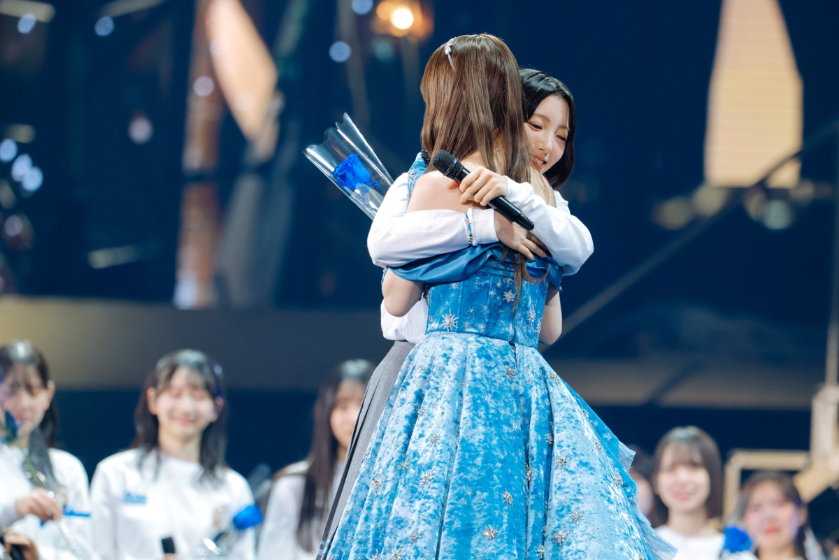 日向坂46が東京ドームを「ハッピー」と「サプライズ」で満たす！