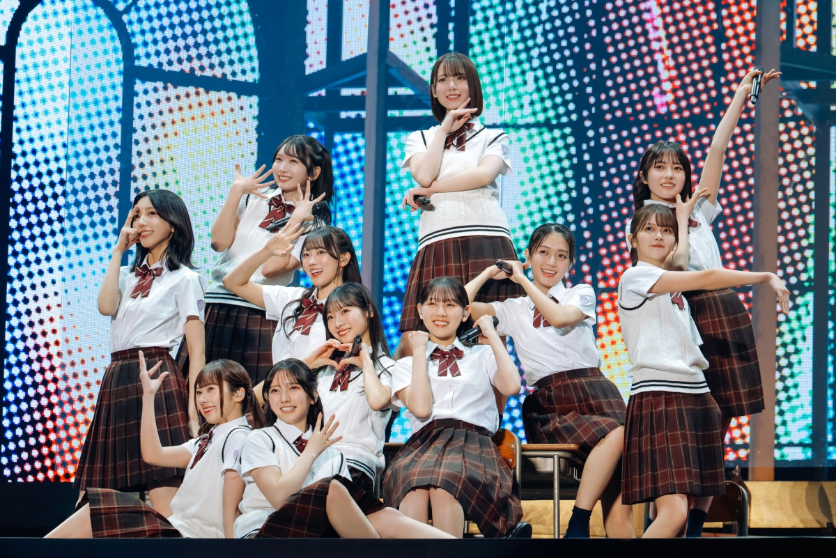 日向坂46が東京ドームを「ハッピー」と「サプライズ」で満たす！
