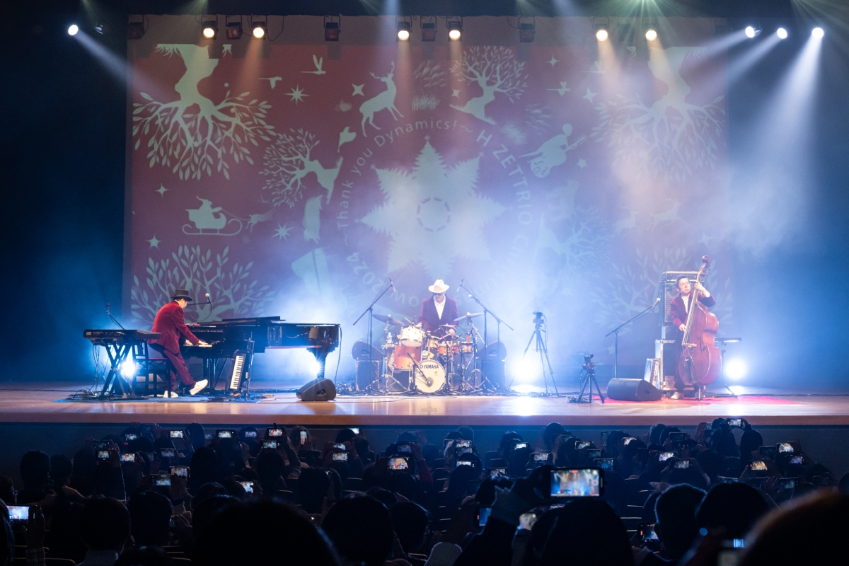 H ZETTRIO、心温まるクリスマスライブで2024年を締めくくり！ 2025年も止まらない進撃に期待高まる