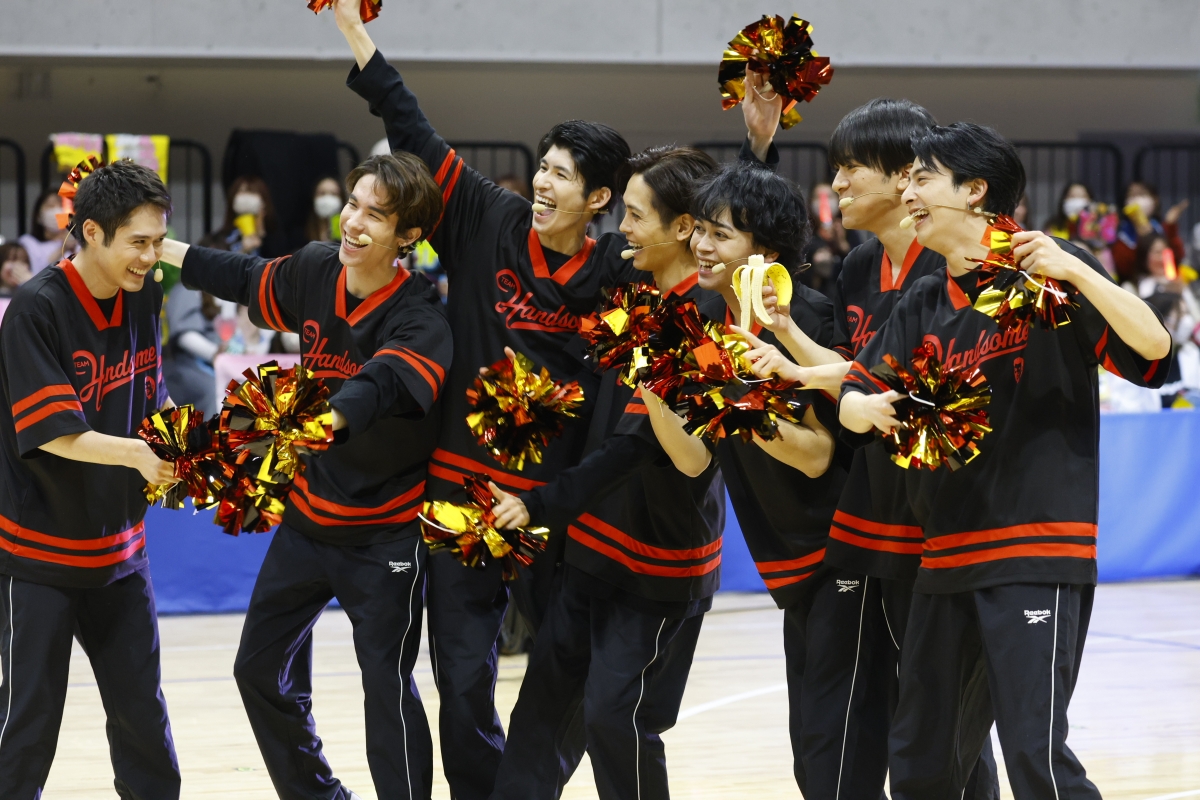 チーム・ハンサム！19周年目は“初の運動会”イベントで1年の締めくくり！ MHP（Most Handsome Person）を手にしたのは19歳の新人ハンサム本島純政！