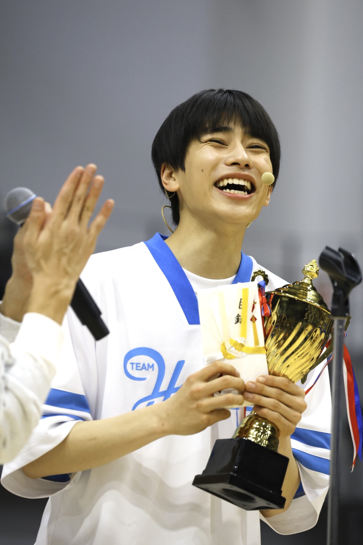 チーム・ハンサム！19周年目は“初の運動会”イベントで1年の締めくくり！ MHP（Most Handsome Person）を手にしたのは19歳の新人ハンサム本島純政！