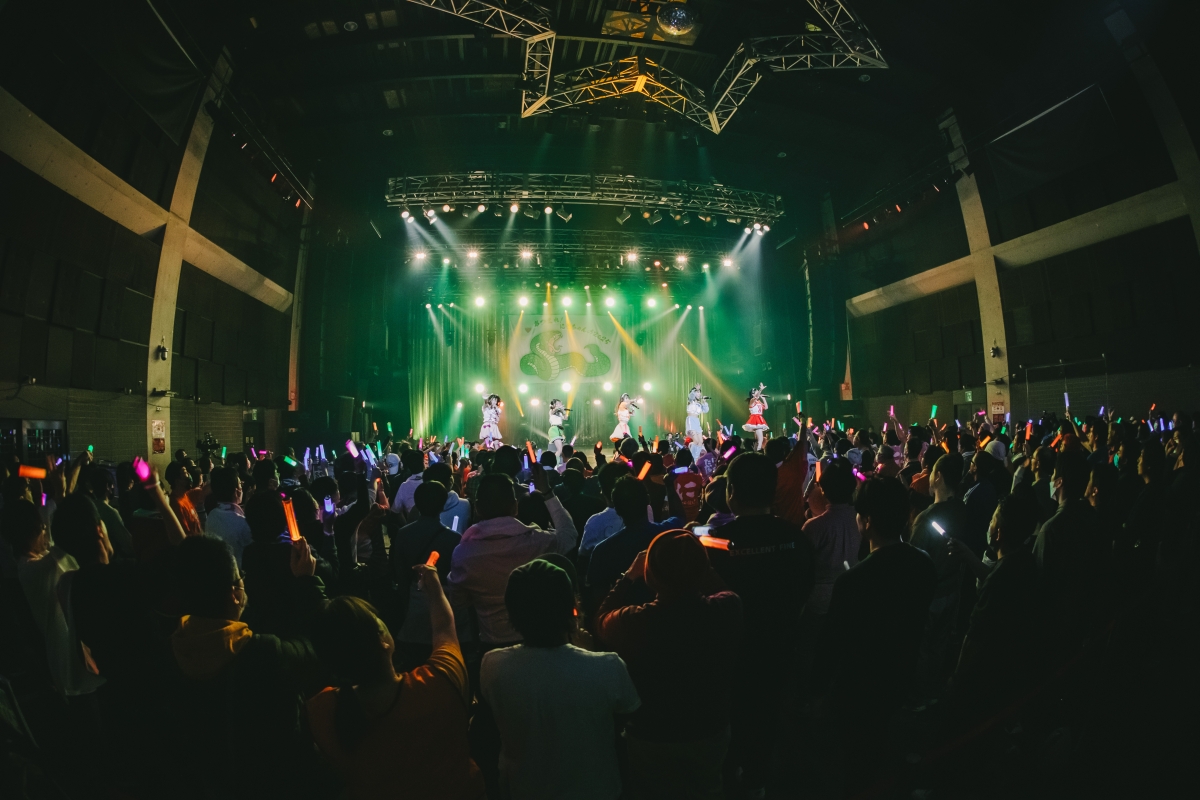 アップアップガールズ（２）が2025年を熱くスタート！ライブで新曲「ギリギリバーニング！」披露