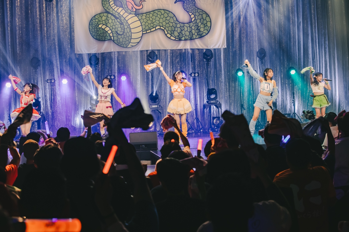 アップアップガールズ（２）が2025年を熱くスタート！ライブで新曲「ギリギリバーニング！」披露
