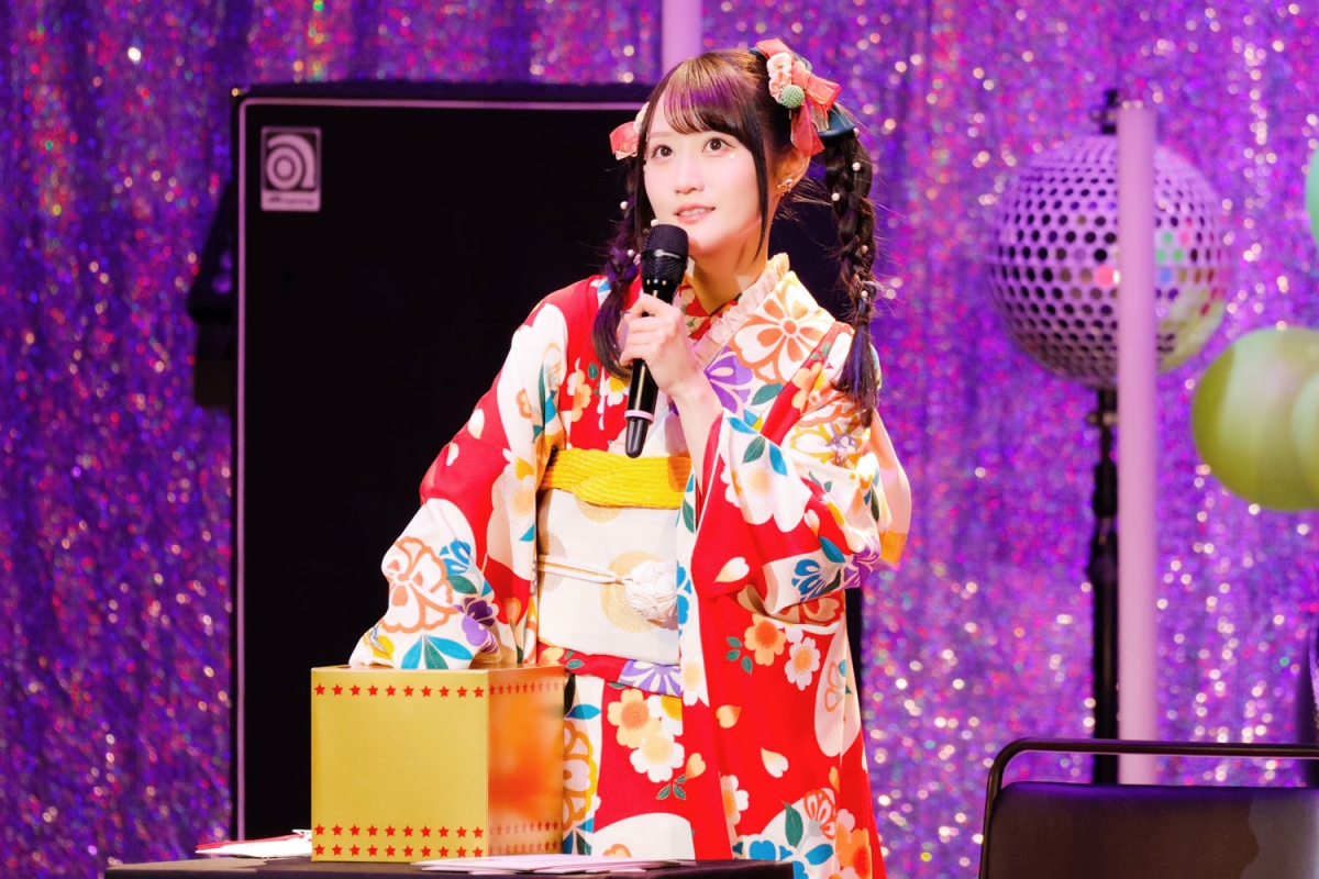 小倉 唯「Yui's＊company. 社員総会2025 〜あけおめ Rock you ☆ The time has come〜」オフィシャルイベントレポートが到着！