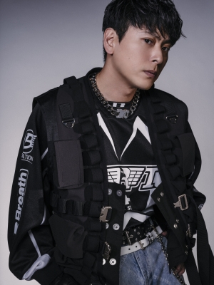 【山下健二郎】初作詞・歌唱の完全オリジナル楽曲「SPOTLIGHT feat. PKCZ®」『山フェス2025』で初披露！さらに2月4日(火)に配信リリース決定!!