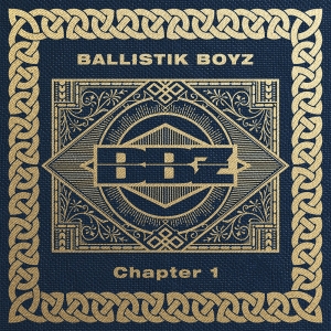 BALLISTIK BOYZ 3月26日(水)発売1st Best Album『Chapter 1』 ジャケット写真公開！ 併せて、初回生産限定盤に封入されるトートバック、キーホルダーのデザイン解禁！