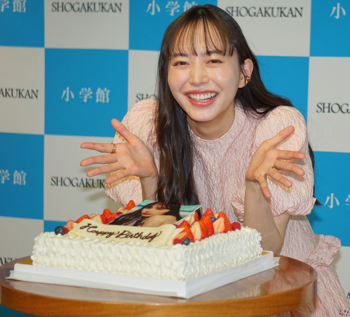 井桁弘恵、写真集で"つかのま"の美を披露! 故郷・福岡と憧れのトルコで撮影! 3 井桁弘恵、写真集で"つかのま"の美を披露! 故郷・福岡と憧れのトルコで撮影!