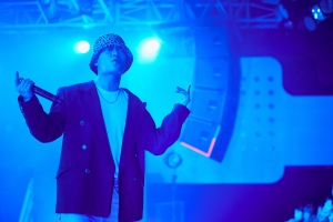 大沢伸一とどんぐりずのユニットDONGROSSOがバレンタイン・ソングを配信