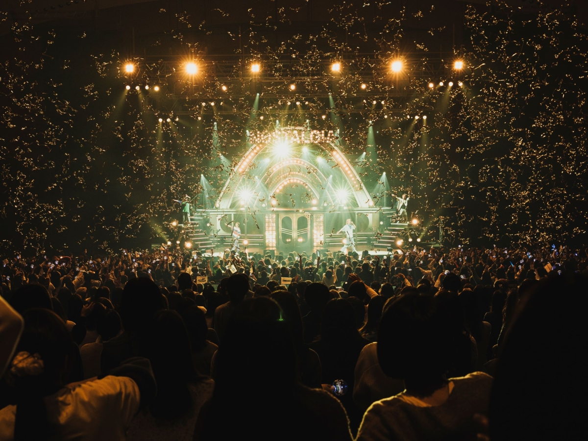 「w-inds. LIVE TOUR 2024-2025 "Nostalgia" The Final」オフィシャルライブレポートが到着!“あの頃のw-inds.”と“自らの青春”に逢いに集まったファン達へ捧ぐライブレポート! 3 「w-inds. LIVE TOUR 2024-2025 "Nostalgia" The Final」オフィシャルライブレポートが到着!“あの頃のw-inds.”と“自らの青春”に逢いに集まったファン達へ捧ぐライブレポート!
