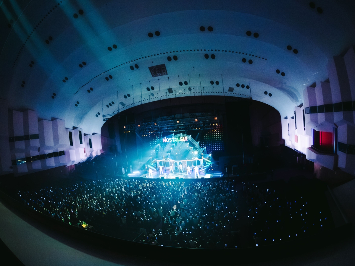 「w-inds. LIVE TOUR 2024-2025 "Nostalgia" The Final」オフィシャルライブレポートが到着!“あの頃のw-inds.”と“自らの青春”に逢いに集まったファン達へ捧ぐライブレポート! 6 「w-inds. LIVE TOUR 2024-2025 "Nostalgia" The Final」オフィシャルライブレポートが到着!“あの頃のw-inds.”と“自らの青春”に逢いに集まったファン達へ捧ぐライブレポート!