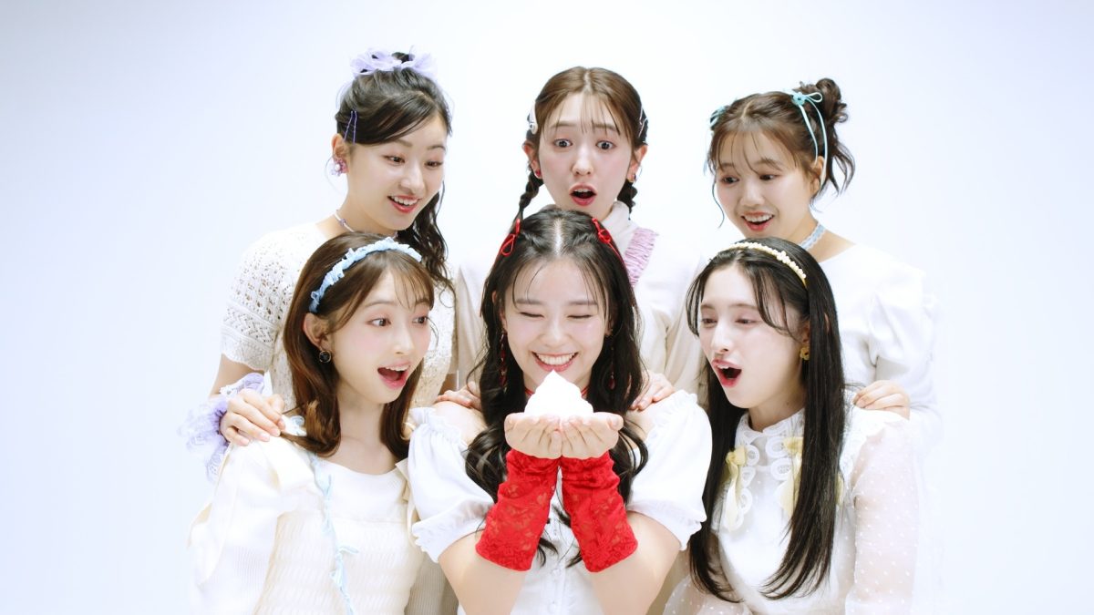 期間限定！超ときめき♡宣伝部が「超きゅーちゃく♡宣伝部」に！？ 顔中に “吸着もちっと泡”をつけて大はしゃぎ！