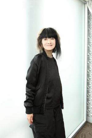 アイドルの歌力をフィーチャーした音楽プロジェクト『月刊偶像』　第八弾リリース、島倉りか(BEYOOOOONDS / CHICA#TETSU)による、昭和歌謡テイスト満載の楽曲「泡沫ライラック feat. 島倉りか(BEYOOOOONDS / CHICA#TETSU)」 に決定！