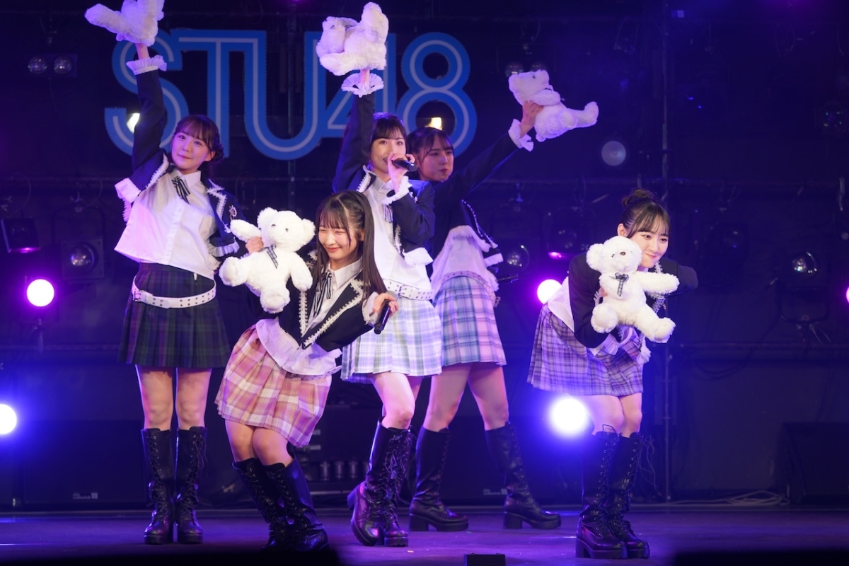 STU48 新公演『アイドルの夜明け』スタート!『花は誰のもの?』の初演以来 2 年半ぶり! 4 STU48 新公演『アイドルの夜明け』スタート!『花は誰のもの?』の初演以来 2 年半ぶり!