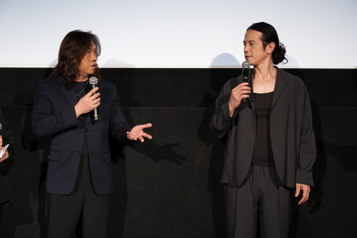 企画・プロデュースからVFX監修まで…… 監督が約12年の歳月をかけて完成させた激アツロボット映画『メカバース：少年とロボット』公開初日舞台挨拶が開催！RICH HO（リッチ・ホー）監督、特別ゲストに庄司智春が登壇！突然、映画の応援中に愛妻の名前を大絶叫！? RICH HO監督がこだわりの製作秘話も披露