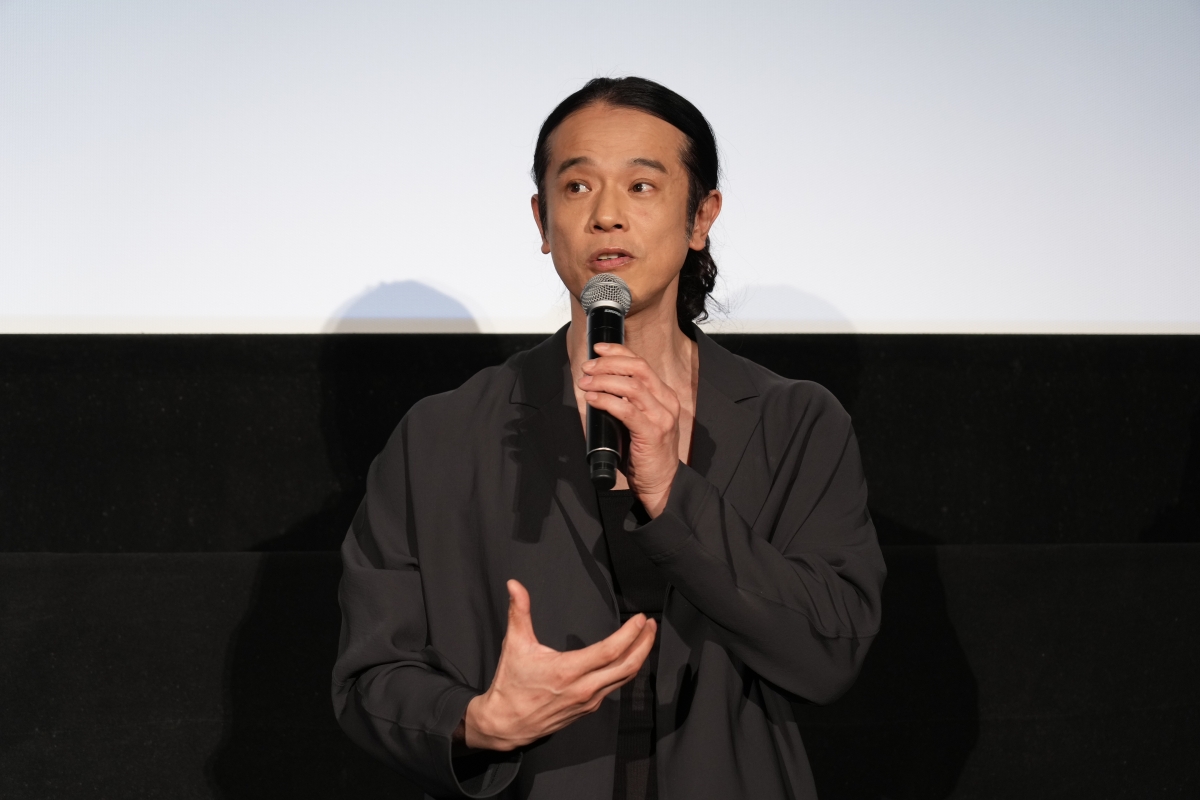 企画・プロデュースからVFX監修まで…… 監督が約12年の歳月をかけて完成させた激アツロボット映画『メカバース：少年とロボット』公開初日舞台挨拶が開催！RICH HO（リッチ・ホー）監督、特別ゲストに庄司智春が登壇！突然、映画の応援中に愛妻の名前を大絶叫！? RICH HO監督がこだわりの製作秘話も披露