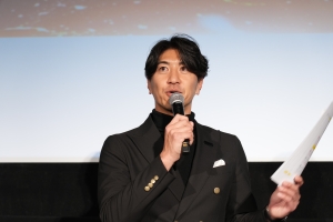 企画・プロデュースからVFX監修まで…… 監督が約12年の歳月をかけて完成させた激アツロボット映画『メカバース：少年とロボット』公開初日舞台挨拶が開催！RICH HO（リッチ・ホー）監督、特別ゲストに庄司智春が登壇！突然、映画の応援中に愛妻の名前を大絶叫！? RICH HO監督がこだわりの製作秘話も披露