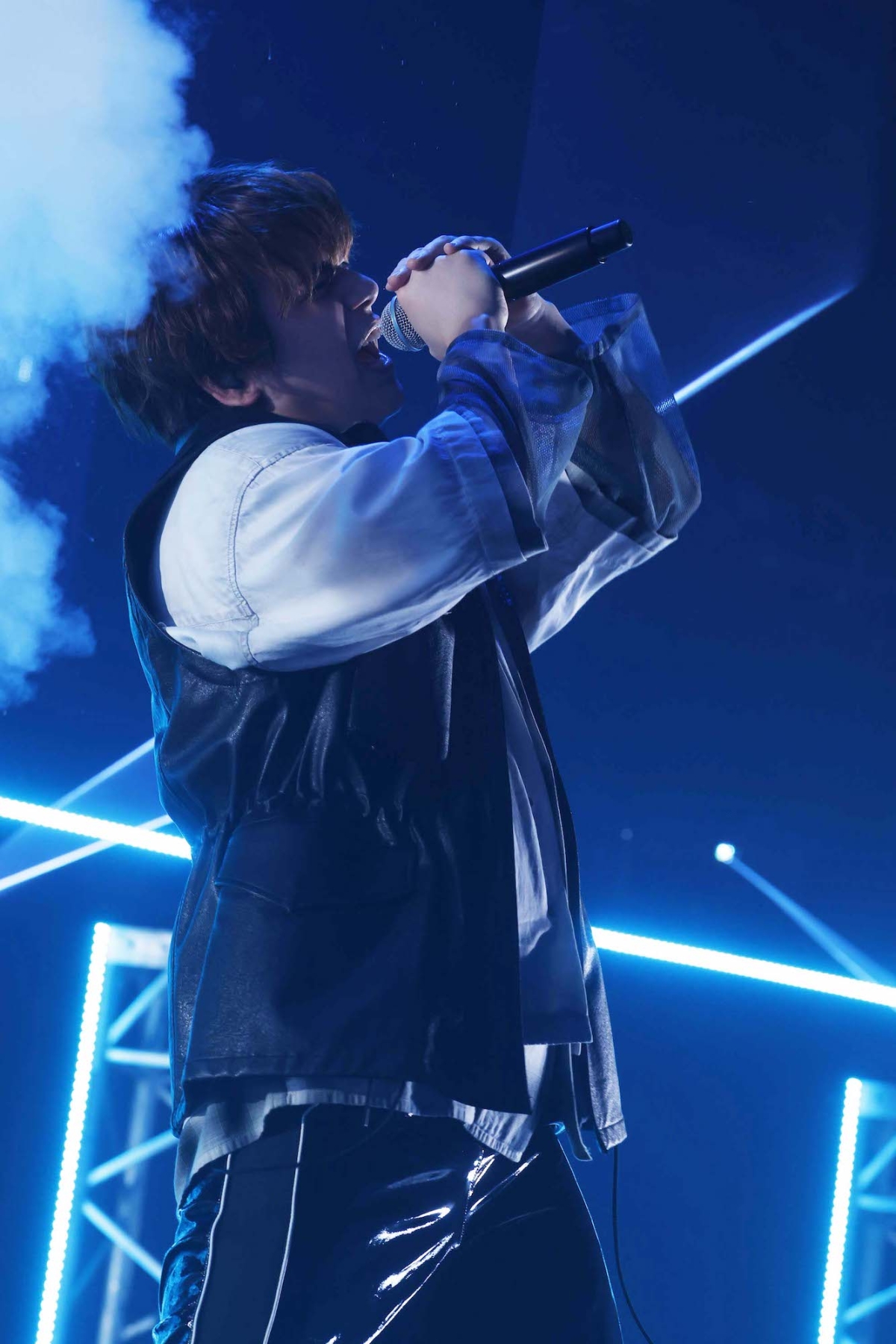 声優・アーティスト 内田雄馬が岡崎体育を迎えての対バンライブを実施！全20曲を披露し、意外なコラボで会場が熱狂の渦に！