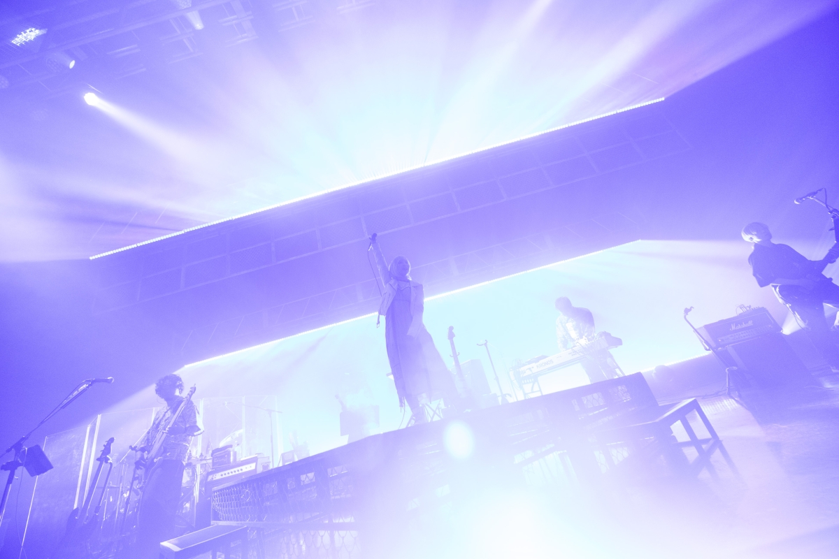 ReoNa、オールスタンディングZeppツアー『SQUAD JAM』スタート！ 6月4日（水）2枚同時発売の、ライブ映像商品「Birth 2024」＆「AVATAR 2024」予約開始！