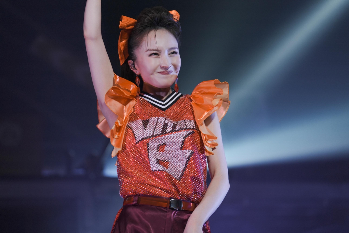 ももクロ百田夏菜子が1stアルバム『ビタミンB』を携えた初のライブツアーを完遂！アルバム収録曲のみならず、意外なももクロ曲やカバー曲も飛び出した東京公演の模様をレポート！