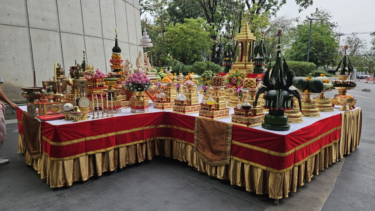 日本とタイ、最高峰の才能が結集。全編タイ撮影で紡ぐ異文化ラブストーリー「Dating Game(仮題)」Snow Man 向井康二 いよいよタイでドラマ撮影開始! タイの人気俳優Marchら共演者達と撮影祈願の祈願式に出席 タイテレビ局「Workpoint TV」での放送も併せて発表!! 4 日本とタイ、最高峰の才能が結集。全編タイ撮影で紡ぐ異文化ラブストーリー「Dating Game(仮題)」Snow Man 向井康二 いよいよタイでドラマ撮影開始! タイの人気俳優Marchら共演者達と撮影祈願の祈願式に出席 タイテレビ局「Workpoint TV」での放送も併せて発表!!