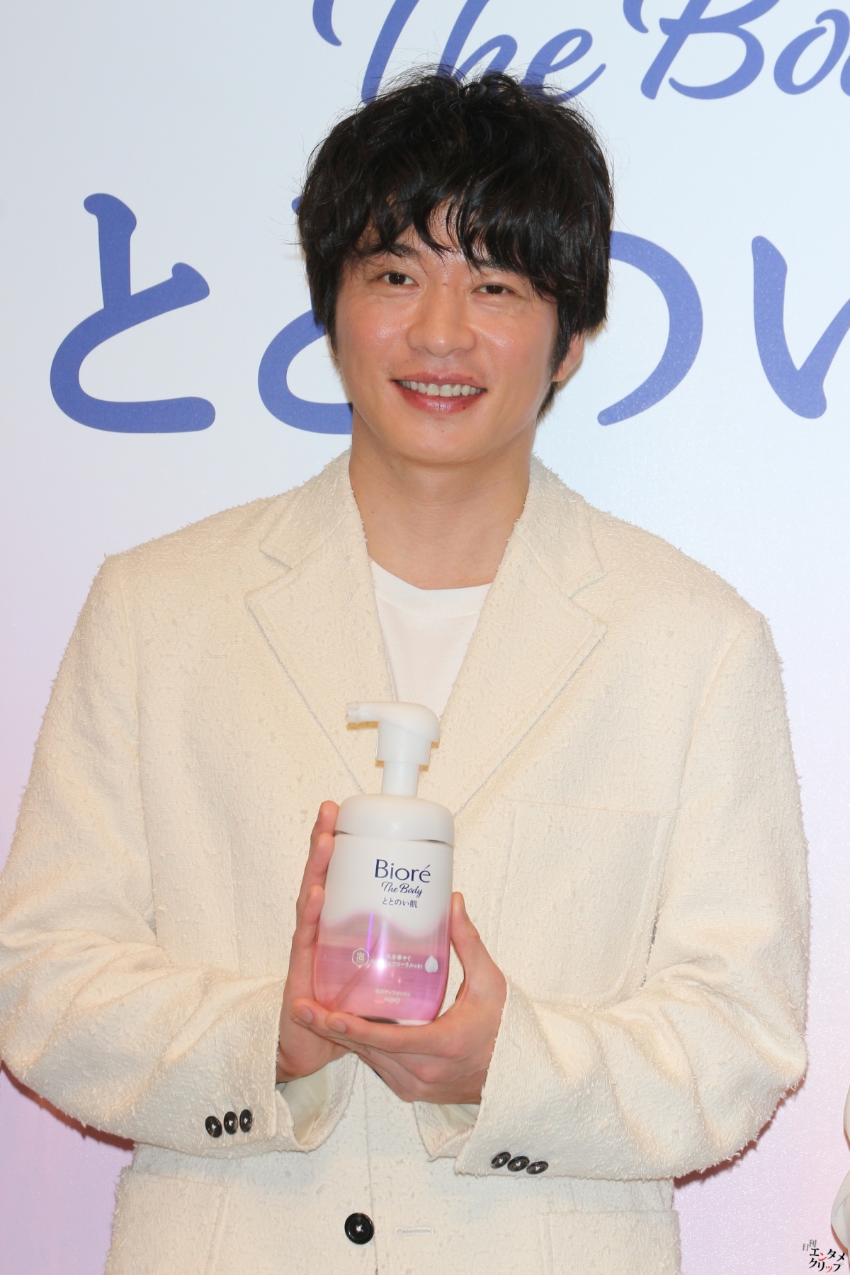 篠原涼子、田中圭＆橋本環奈に褒められまくり！「泡」認定されるほどの美しさ！