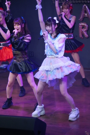 メノニューイヤー紗儚涼子、生誕祭で夢叶う！アーマーガールズ降臨に会場熱狂！