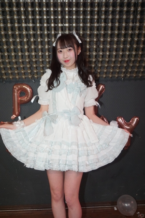 メノニューイヤー紗儚涼子、生誕祭で夢叶う！アーマーガールズ降臨に会場熱狂！