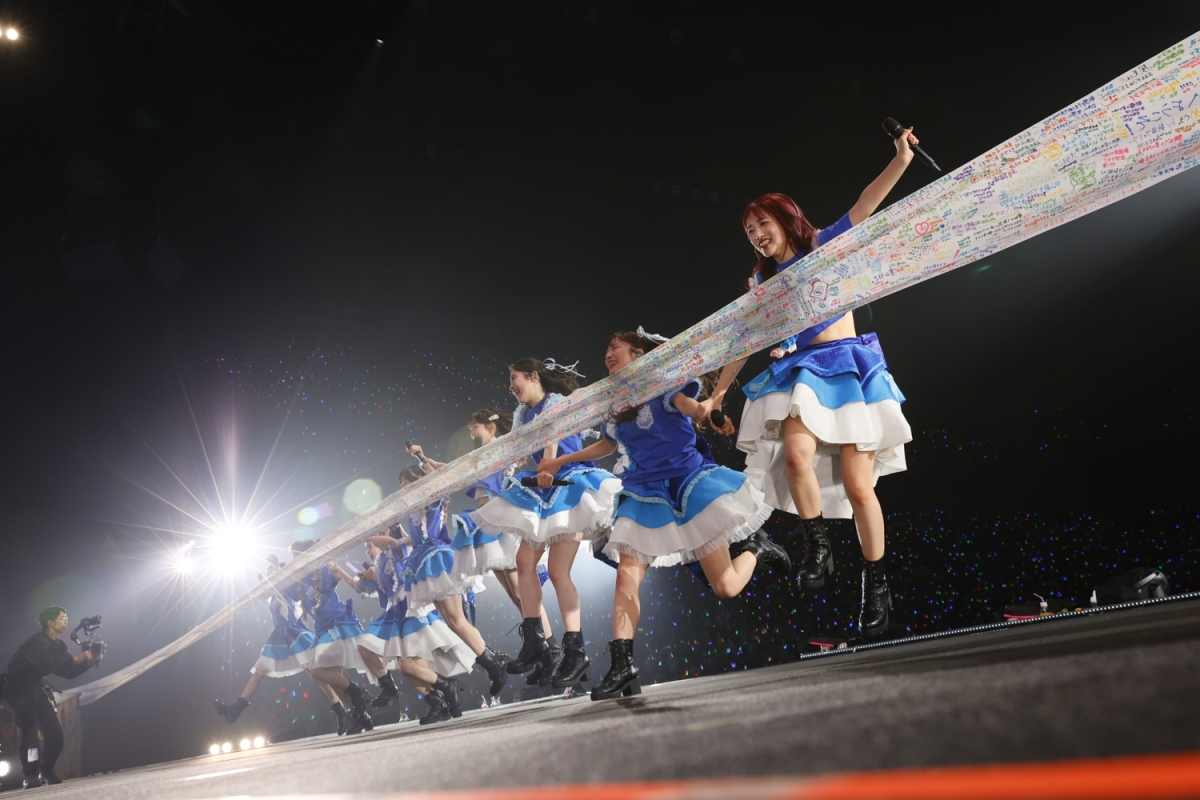 「仮契約のシンデレラ」がTikTokでバズり中の私立恵比寿中学！ 結成15周年記念公演「私立恵比寿中学 15th Anniversary大学芸会2025 〜LOVE & BRAVE〜」えびちゅうライブ史上最多動員約15,000人の熱狂に包まれたさいたまスーパーアリーナ公演大盛況で終了！